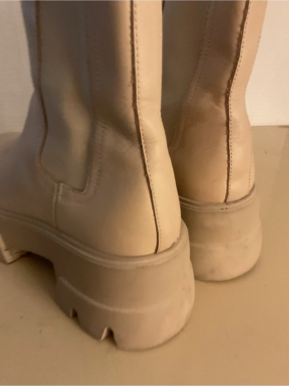 Thursday women crème leather platform Chelsea heel boots US 7.5
